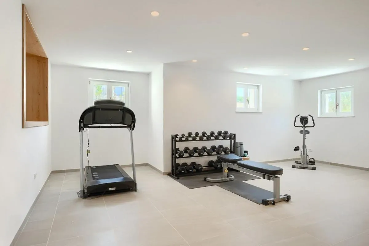 Villa Abies In Rovinjsko Selo - Haus Fuer 8 Personen 0*,